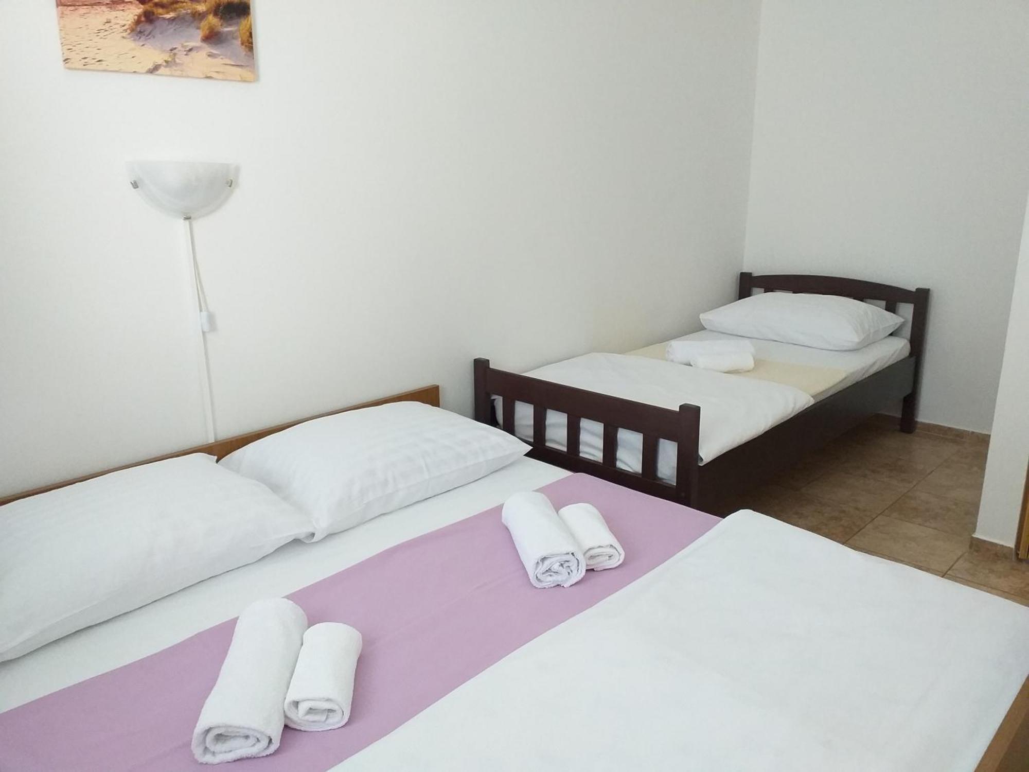 מאלינסקה Apartments I-P מראה חיצוני תמונה